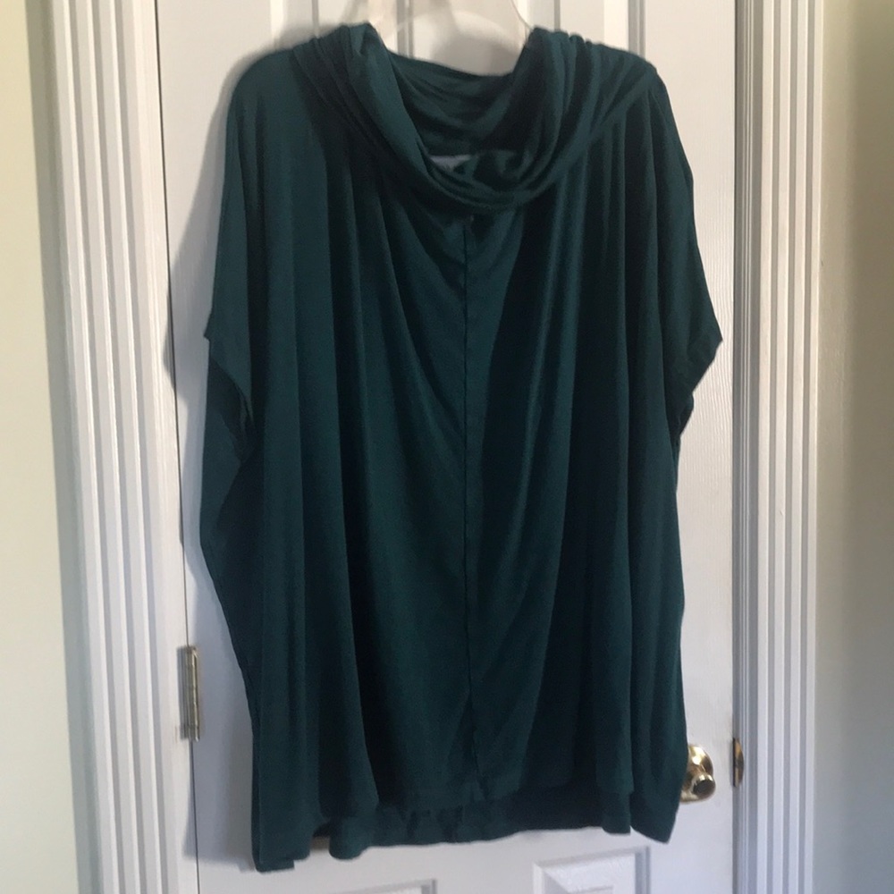 Bryn Walker top